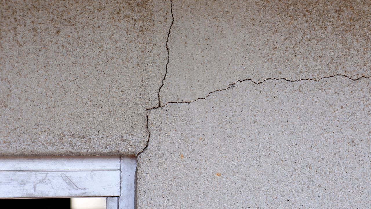 すでに劣化が始まっている場合は要注意です